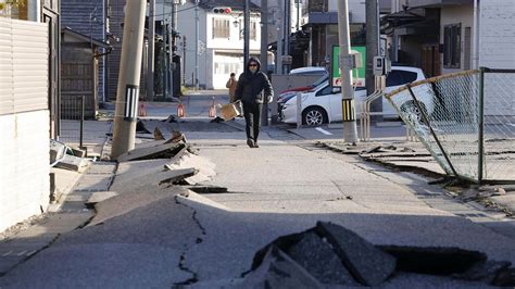 Powerful earthquakes leave at least 57 dead, destroy buildings along Japan’s western coast